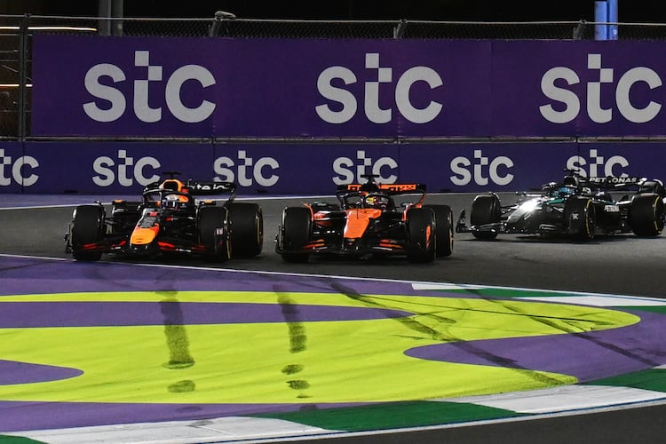 Max Verstappen gegen Oscar Piastri