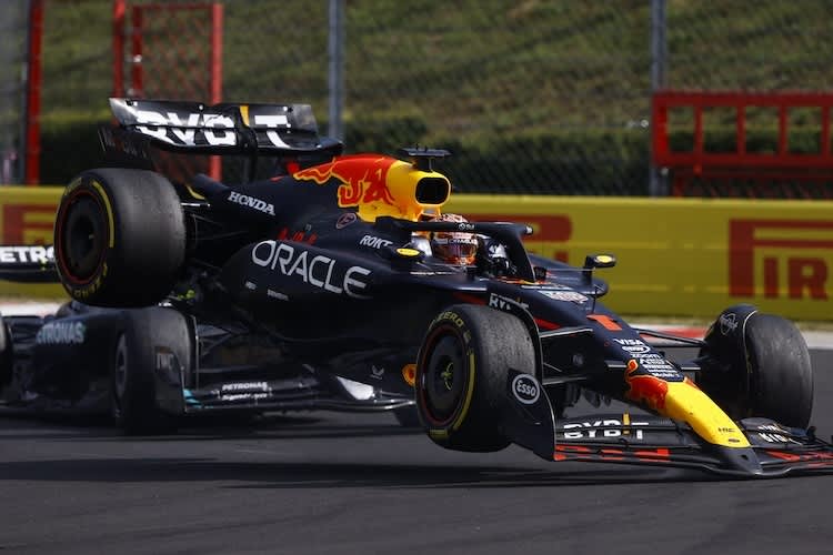 Max Verstappen und Lewis Hamilton kamen sich in Ungarn zu nahe