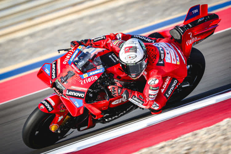 Pecco Bagnaia präsentiert sich bisher als Favorit #1