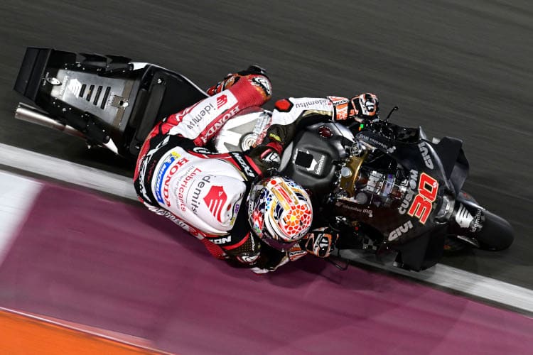 Taka Nakagami auf seiner LCR-Honda in Doha