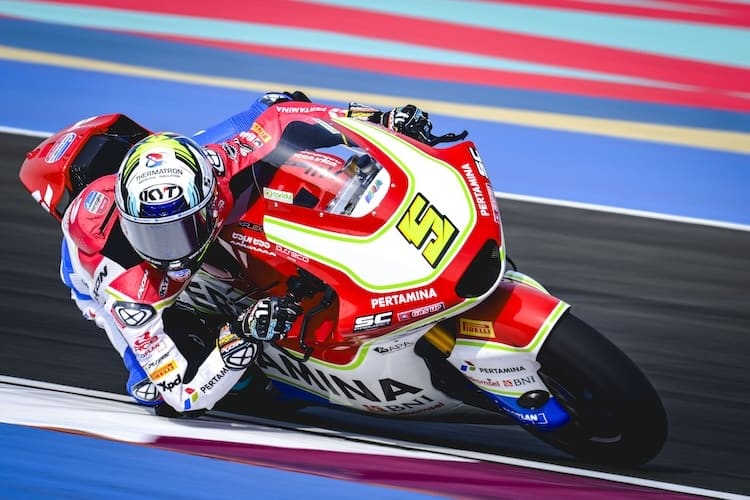 Nah dran und doch weit weg. Platz 25 beim Auftakt oder das harte Geschäft der Moto2-WM. Trotz respektablen Rundenzeiten war der erste GP für Jaume Masia ein Dämpfer