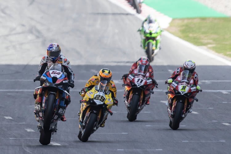 Mit Toprak Razgatlioglu ist die BMW M1000RR ein Sieger-Motorrad	