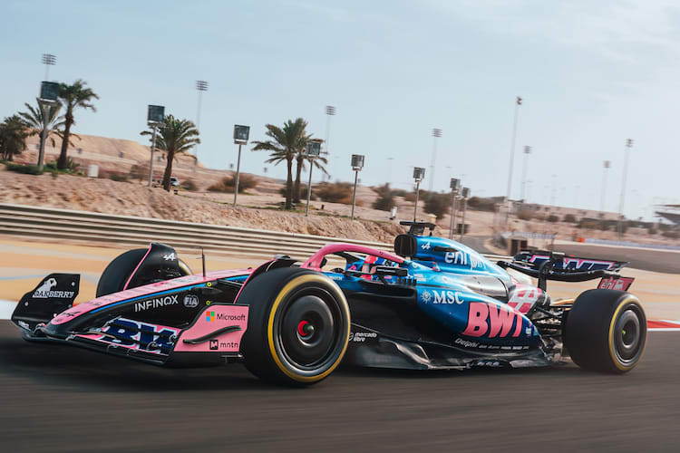 Alpine an der Arbeit in Bahrain