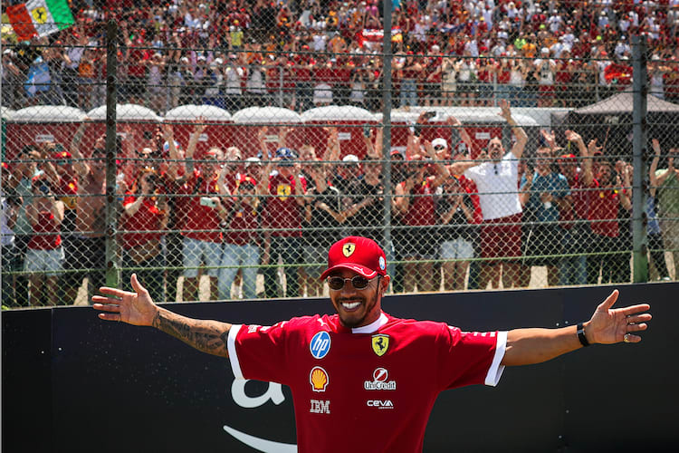 Die Tifosi stehen hinter Lewis Hamilton