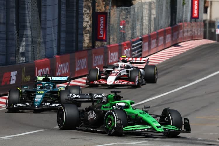 Nico Hülkenberg vor Lance Stroll und Oliver Bearman