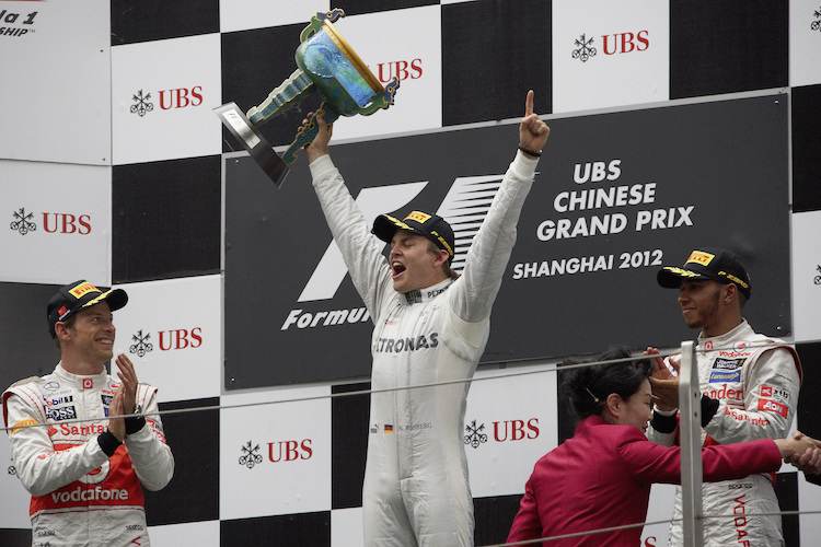 Jenson Button, Nico Rosberg und Lewis Hamilton in Shanghai 2012