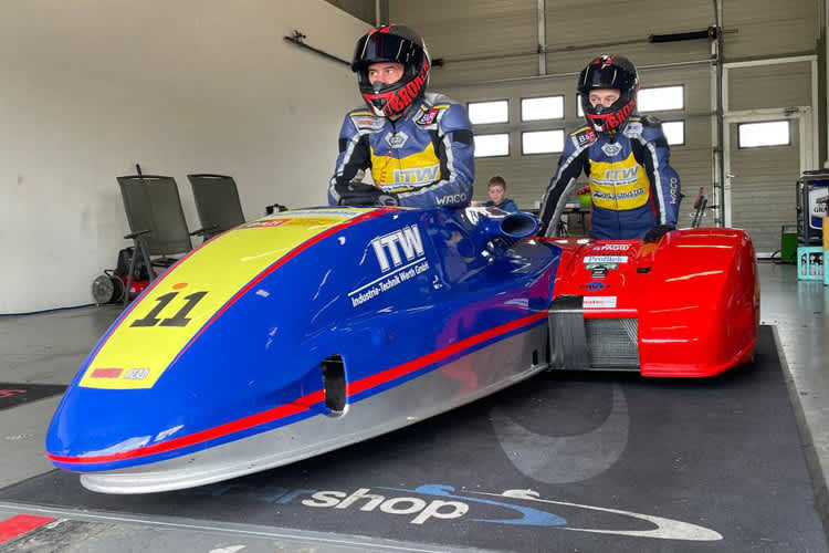 Markus Venus und Ondra Sedlacek vor dem Start in Brünn