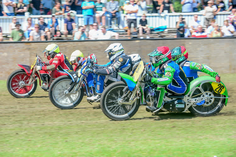 Meier/Siebert und Brandhofer/Mollema (von links) sind gesetzt für das EM-Finale, Neuendorf/Schnaitter (r.) müssen ins Semifinale