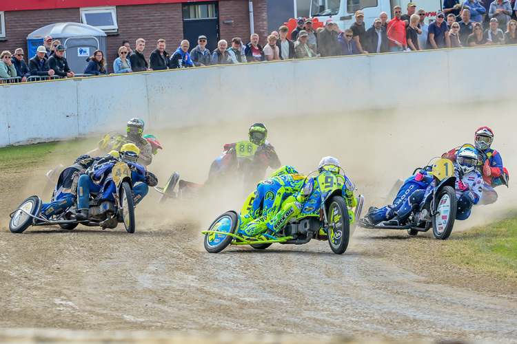 Godden/Smith (9) vor Detz/Portijk (1) und Brandhofer/Mollema (44)