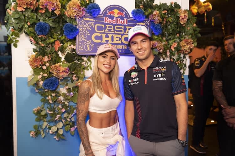 Sergio Pérez bleibt bei Red Bull Racing