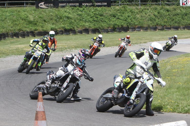 Buschberger, vor Bauer und Hiebl