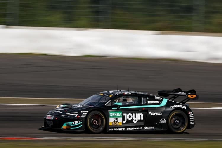 Schock bei Land-Motorsport