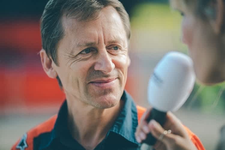 Mike Leitner. Racer, Techniker, Techniker und Kundensportler. Auch 2024 wieder im Fahrerlager
