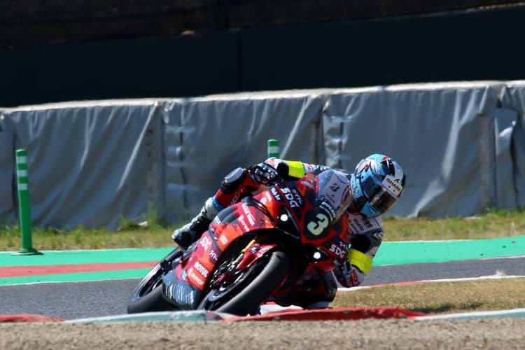 Marcel Schrötter auf der Panigale V4R