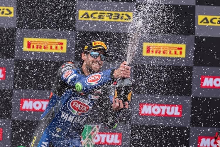 Stefano Manzi gewann beim Heimspiel beide Rennen