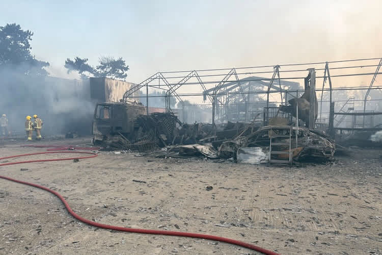 Großbrand bei Power Maxed Racing