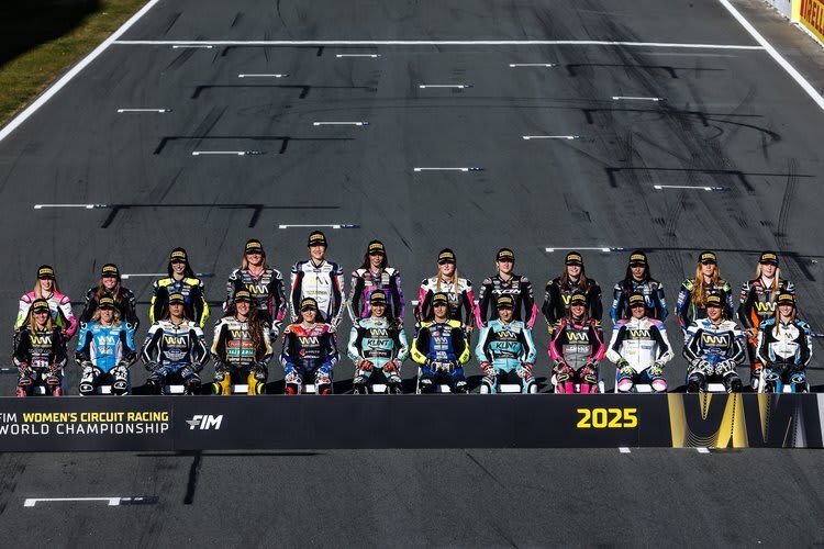 Das Gruppenbild der Teilnehmerinnen der WorldWCR 2025