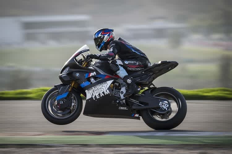 Das Testteam von BMW war den Winter über viel unterwegs