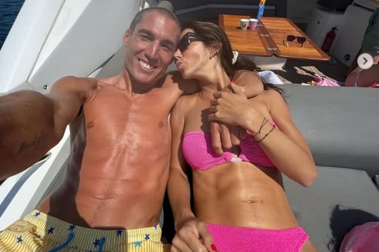 Aleix Espargaró im Sommer- und Familienurlaub