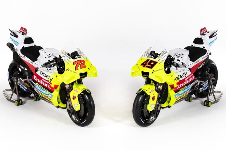 Die frisch lackierten GP23 von Bezzecchi und Di Giannantonio für die Saison 2024