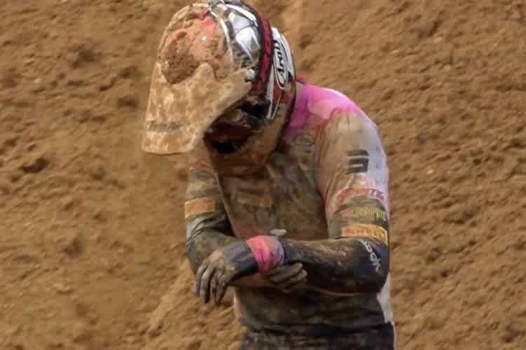 Brian Bogers kugelte sich die Schulter aus