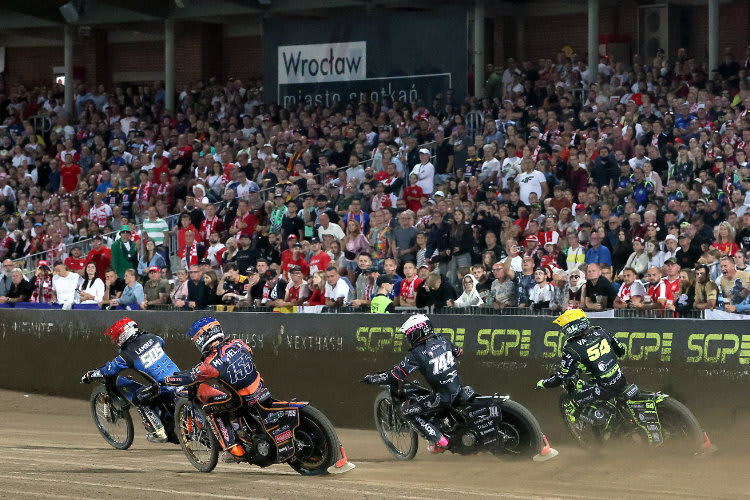 Breslau liefert für gewöhnlich hervorragende Rennen und grandiose Stimmung