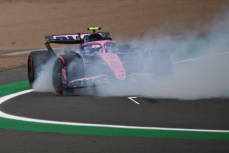 Franco Colapinto hat bisher ein schwieriges Wochenende in Silverstone erlebt – auch im Rennen wird es mit dem Start aus der Boxengasse nicht einfach