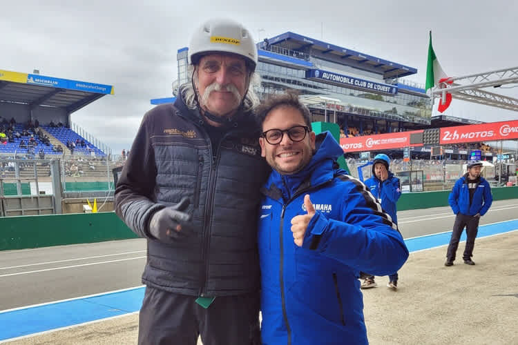 Sandro Cortese (re.) mit Teamchef Kremer