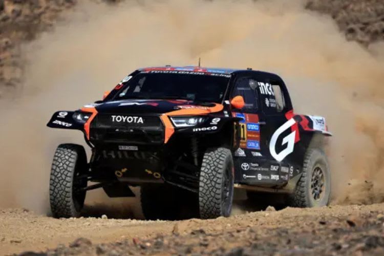 Erster WM-Sieg und dies auf heimischen Terrain: Die Toyota-Piloten Lategan/Cummings gewinnen Südafrika-Safari Rallye