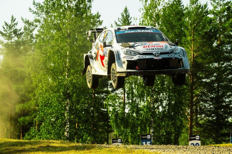 Toyota-Pilot Takamoto Katsuta fuhr beim morgendlichen Shake Down die beste Zeit