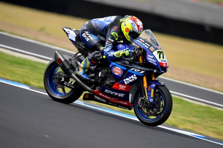 Dominique Aegerter musst sich zuerst an den SBK-Speed gewöhnen