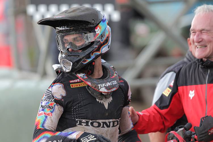 Tim Gajser gewann das MXGP Qualifikationsrennen im Talkessel