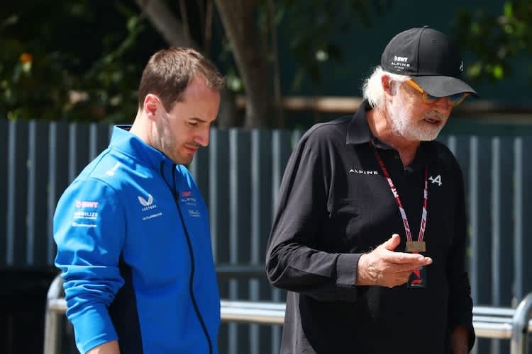 Alpine-Teamchef Oliver Oakes mit Berater Flavio Briatore