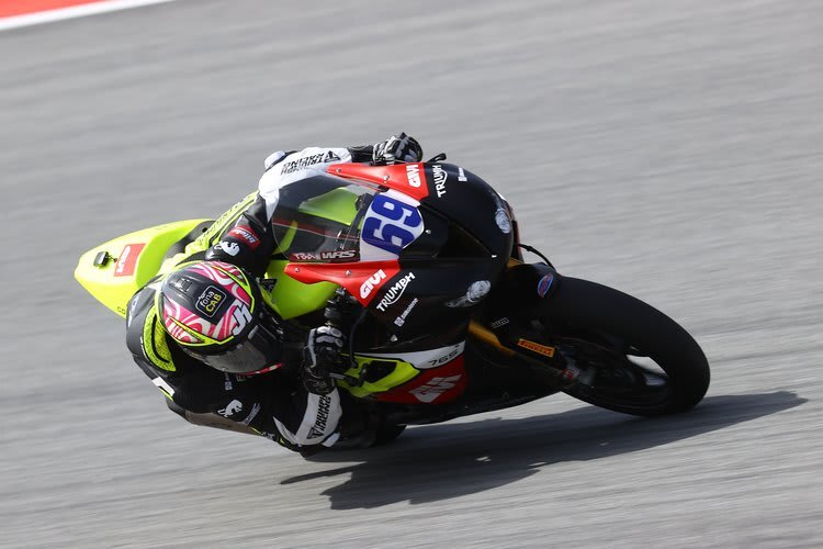 Tom Booth-Amos auf der PTR Triumph