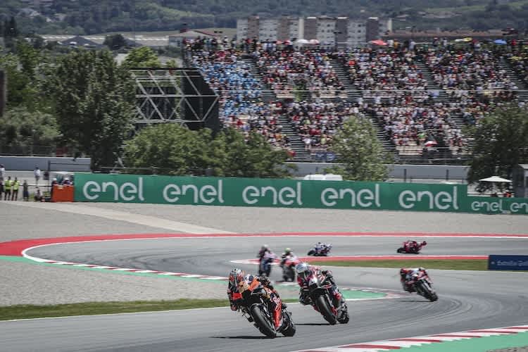 Noch liegt KTM-Pilot Brad Binder vor Espargaro und Fernandez