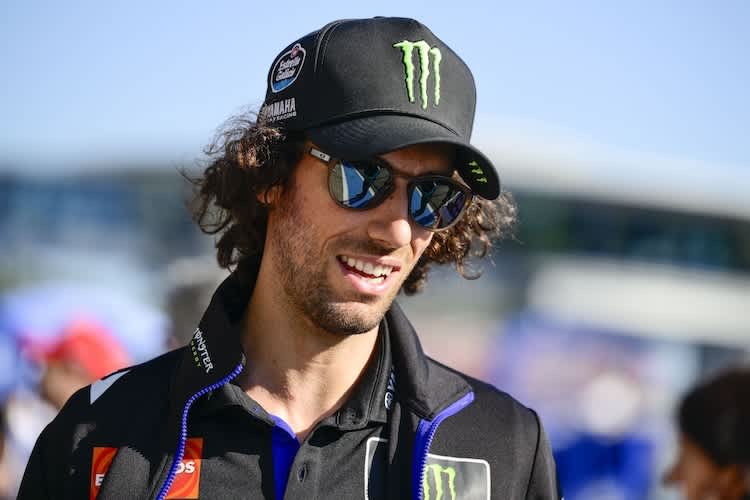 Blieb beim Abflug in Jerez unverletzt: Yamaha-Werksfahrer Alex Rins