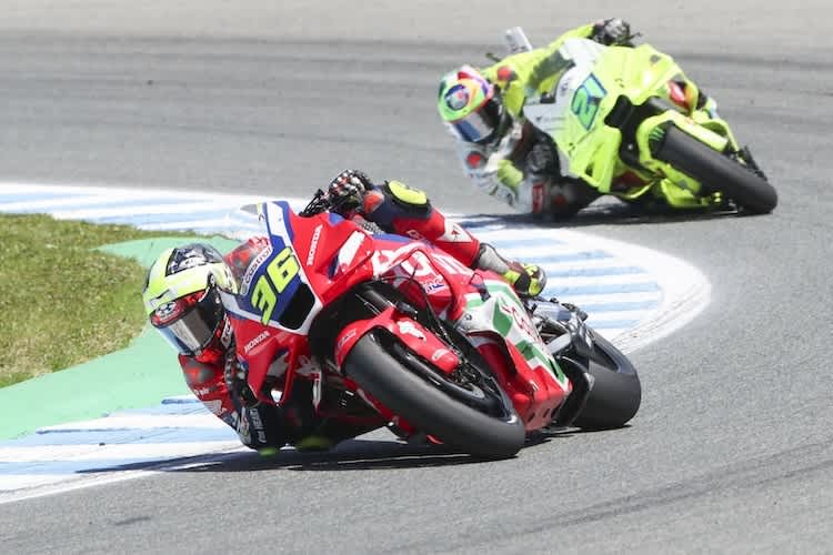 Joan Mir hielt sich lange auf Platz 6 vor Franky Morbidelli – beide stürzten