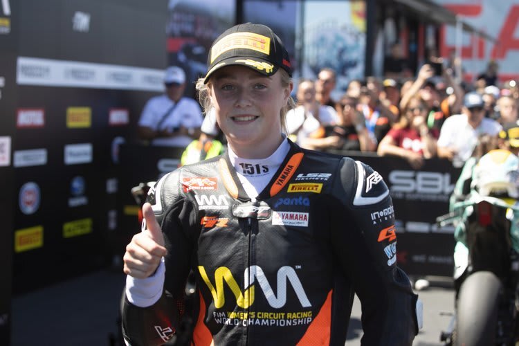 Chloe Jones startet zum ersten Mal von der Pole-Position