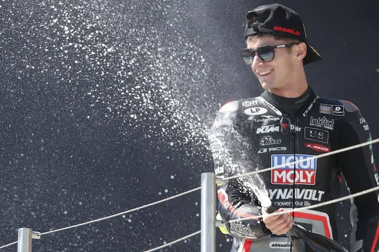 David Munoz unterschrieb einen mehrjährigen Vertrag