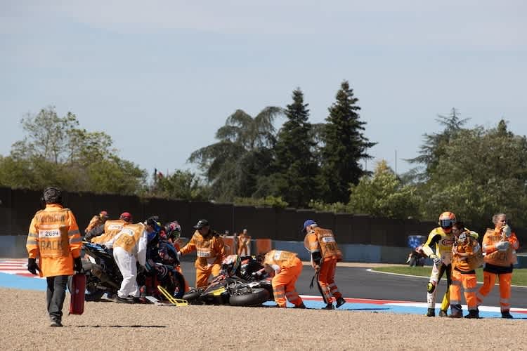 Chaos in Kurve 13: Yari Montella löste eine Kettenreaktion aus