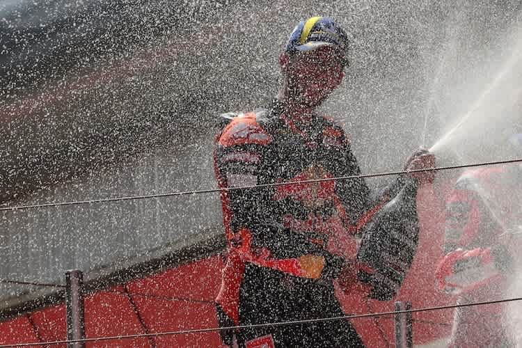 Erstes GP-Podium für Enea Bastianini mit KTM