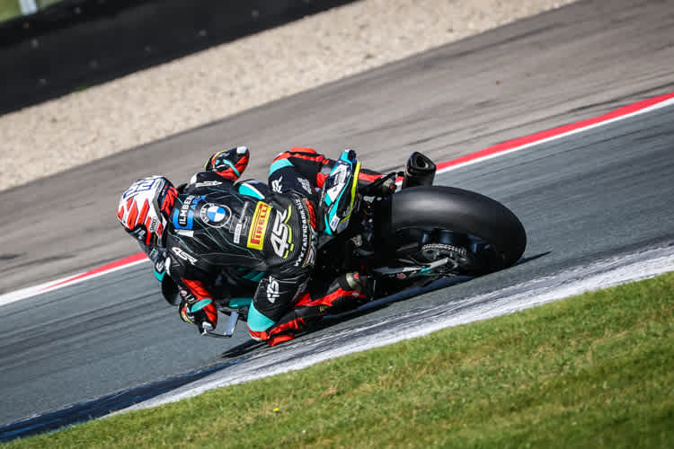 Der BMW-Pilot in Rennen 1