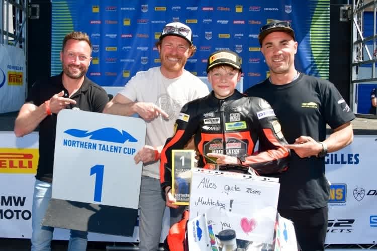 Philipp Hafeneger, Stefan Nebel, Robin Siegert und Dario Giuseppetti