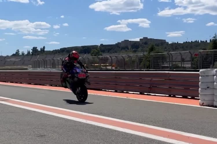 Gute Laune in Valencia: Yamaha-Werksfahrer Fabio Quartararo