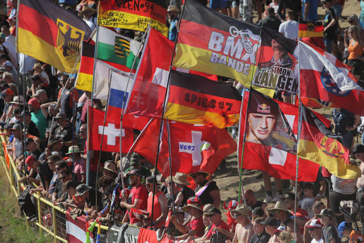 Loket zieht traditionell viele Fans aus Deutschland und der Schweiz an