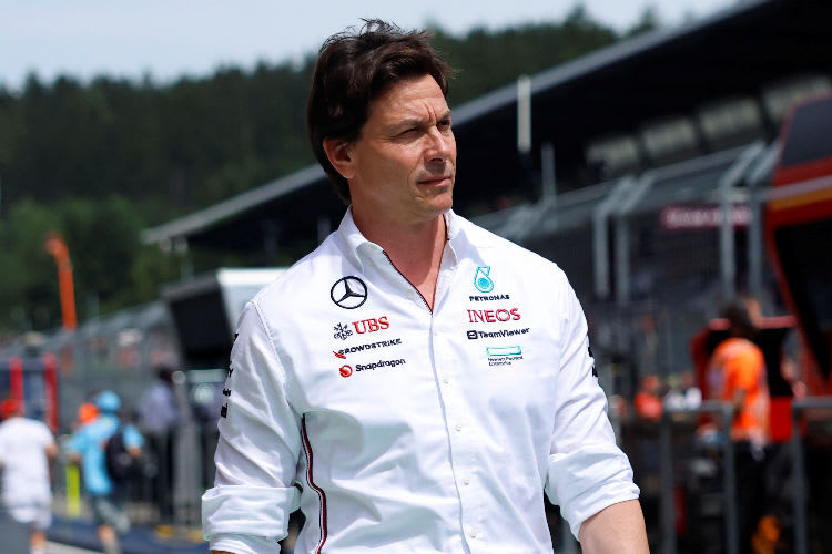 Mercedes-Teamchef Toto Wolff. Ihm gehört ein Drittel des Teams