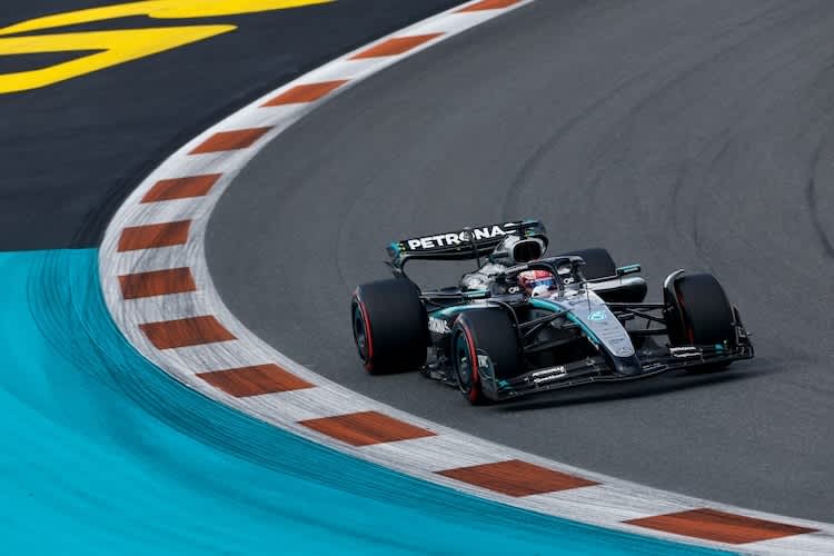 George Russell punktete bislang konstant