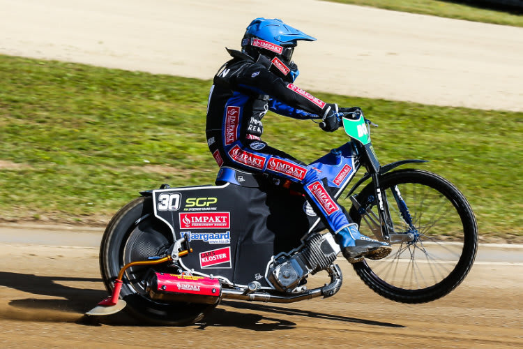 Leon Madsen (li.) hat nur ein Ziel: Zurück in den Grand Prix