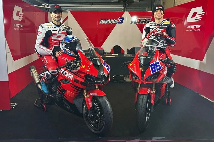 die QJ-Piloten Raffaele De Rosa und Niki Tuuli