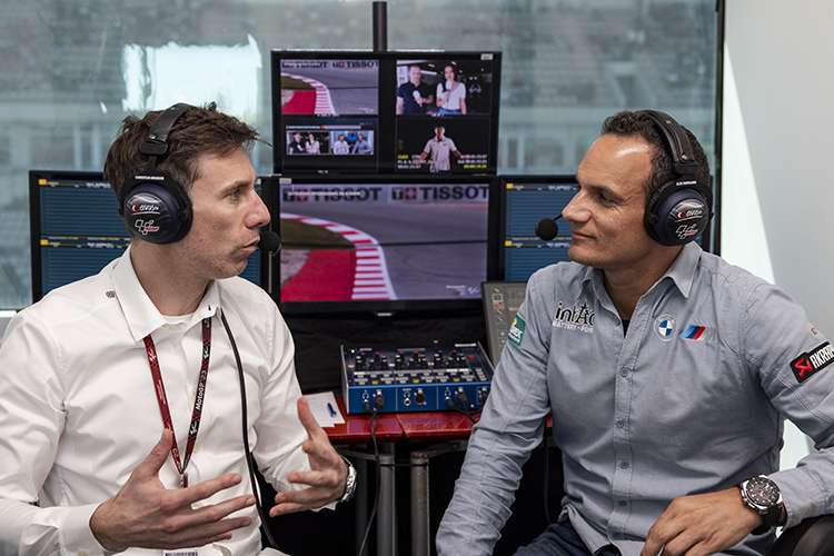 Alex Hofmann (rechts) mit ServusTV-Kollege Christian Brugger.